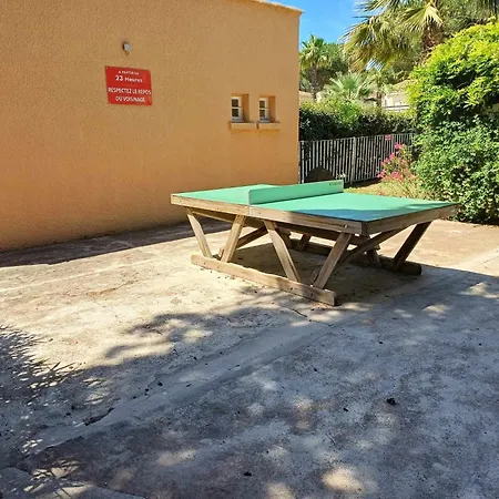 Sortie Village Naturiste - Rez De Jardin - Piscine Apartment