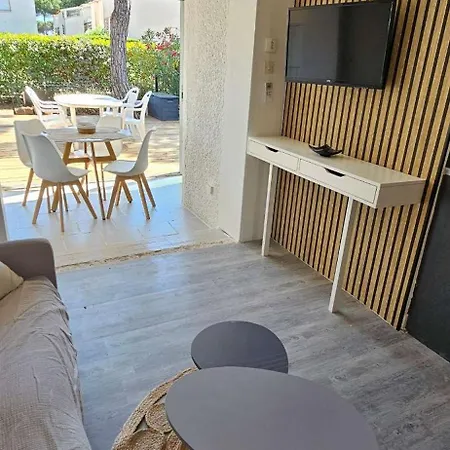 Sortie Village Naturiste - Rez De Jardin - Piscine * Agde