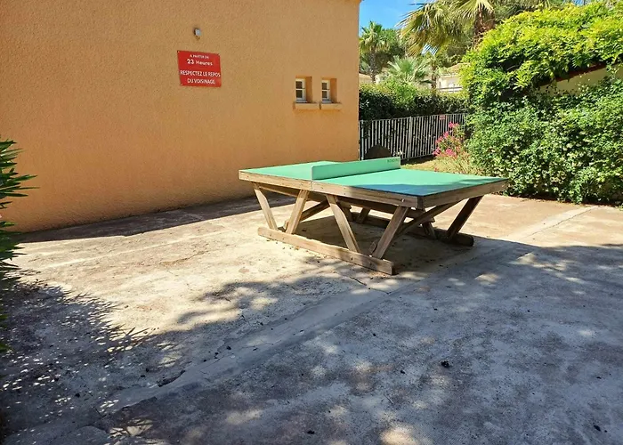 Sortie Village Naturiste - Rez De Jardin - Piscine Appartamento